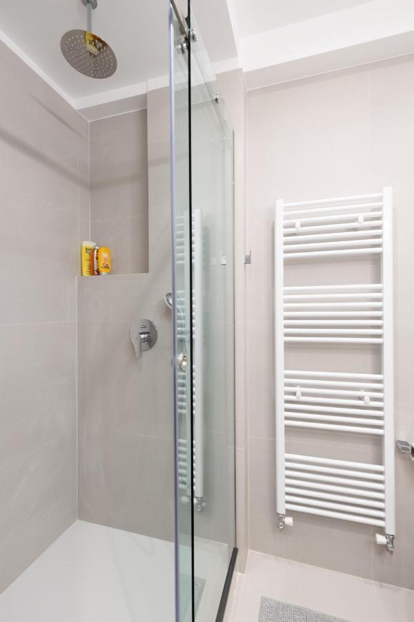 Wonderful Central Athens 2 Bedroom 2 Bath Sleeps 8 Exterior foto
